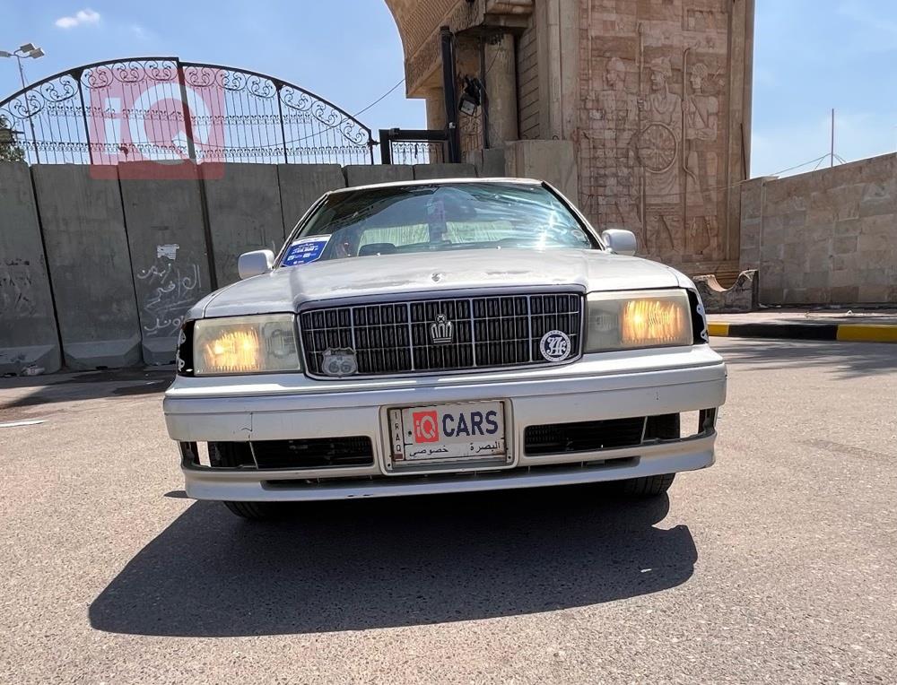 تويوتا كراون